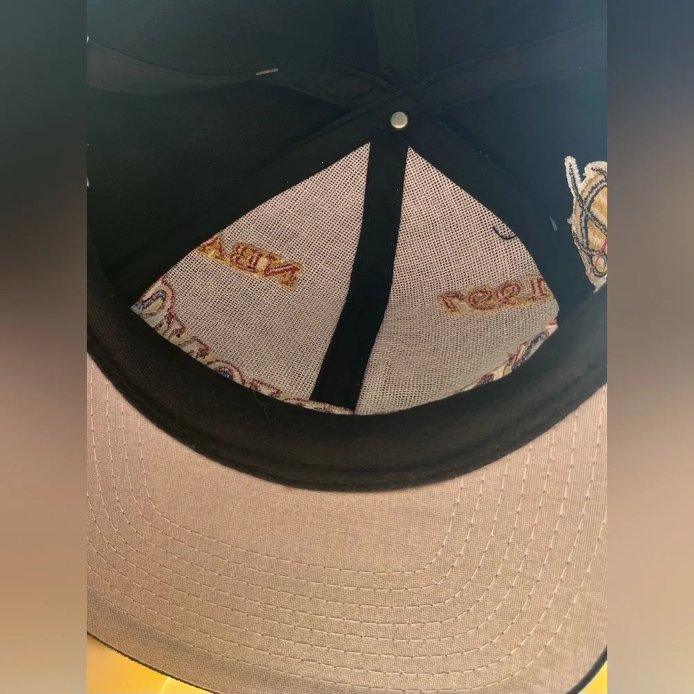 NBA 1997 Chicago Bulls Black Champions Embroidered Hat with Red and Gold Accents - Picture 4 of 6